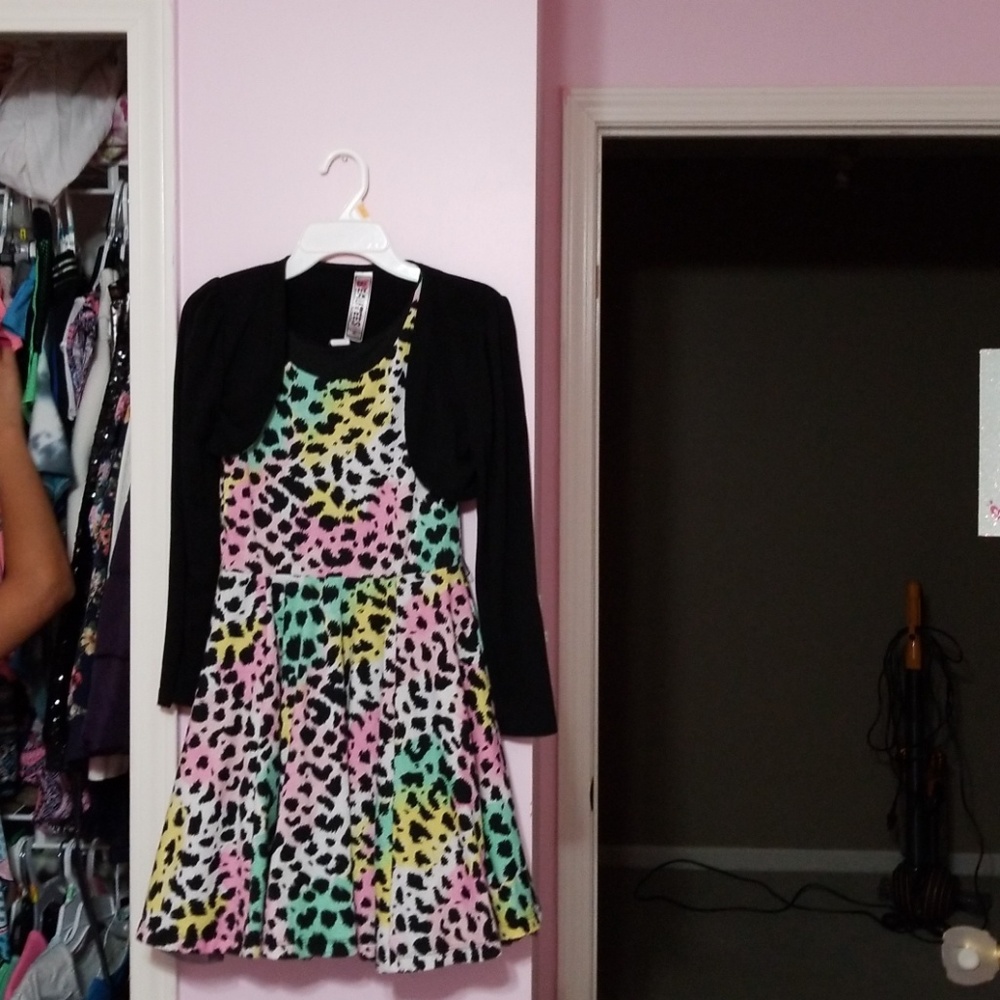 Girls dress